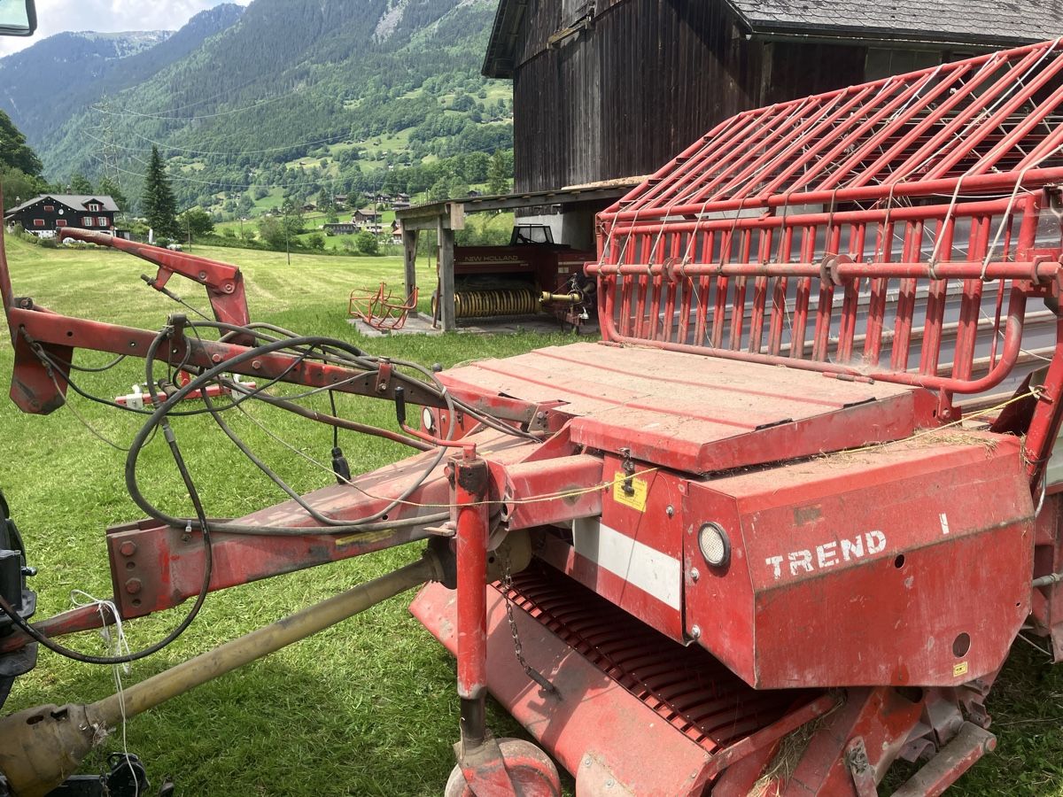 Tutte le macchine: Ladewagen Pöttinger – Usato da Engi venduto da Kompakt4095 4