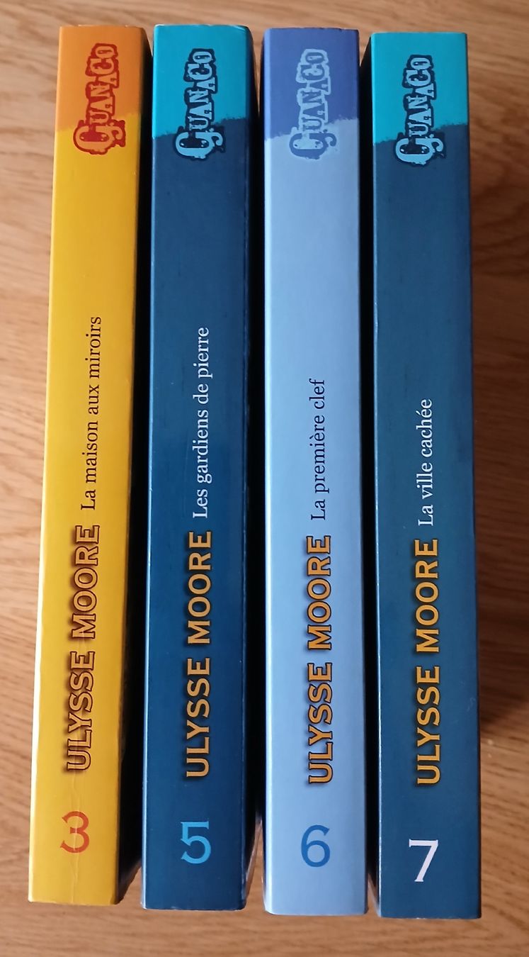 Bücher: Livres Ulysse Moore, Volume 3, 5, 6 et 7 – Gebraucht aus Sciernes-d'Albeuve von Dojo004 2