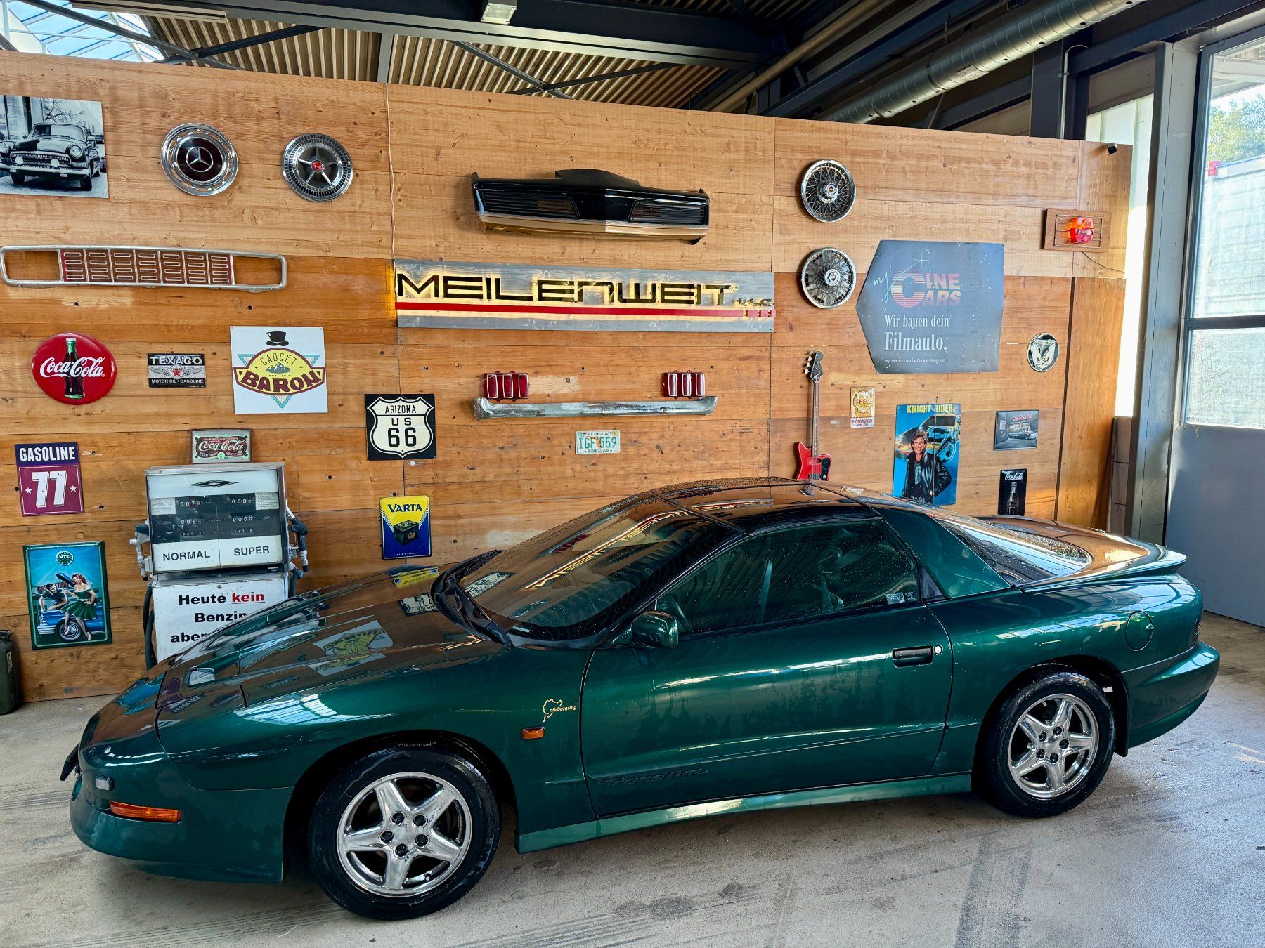 Pontiac Automobili: Pontiac Firebird 5.7 Trans Am – Usato da Gretzenbach venduto da GarageMeilenweit 3