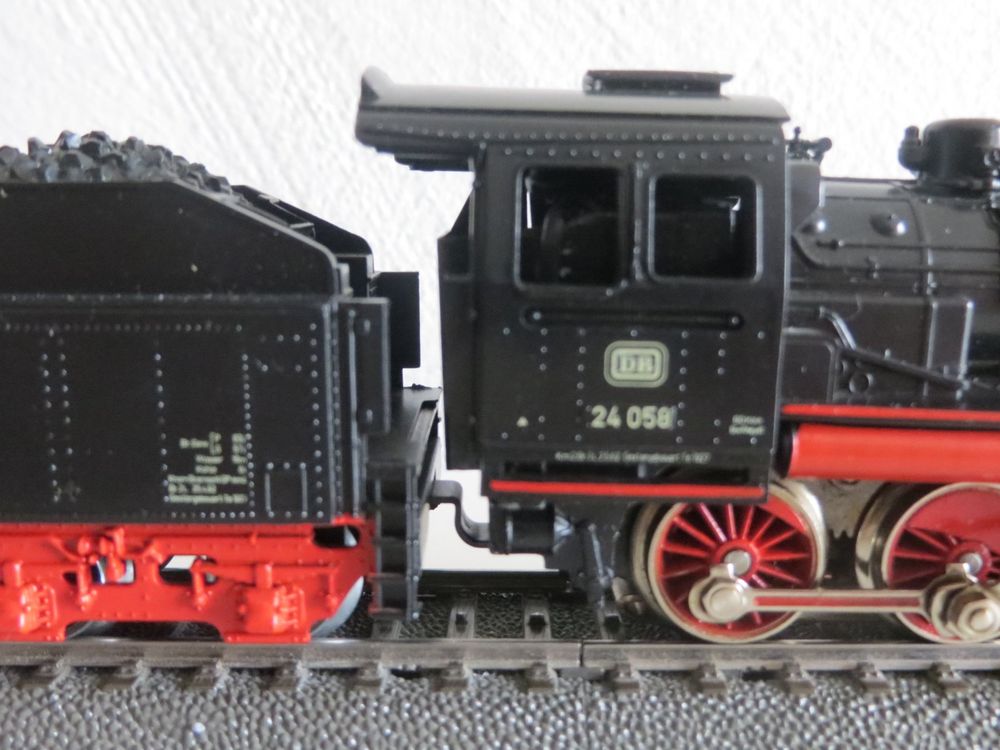 Märklin H0 3003 BR24 058 Analogue Locomotive à Vapeur Volle Function