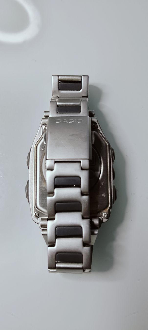 Casio Orologi: Seltener Vintage Casio Wrist Camera Uhr – Difettoso da Biel/Bienne venduto da Vintage-timearts 4
