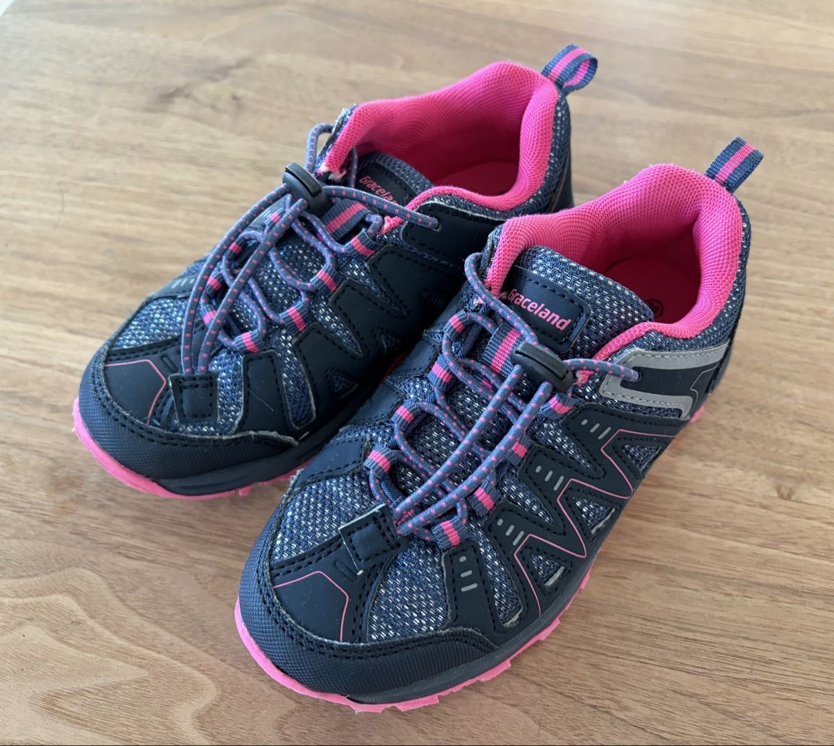 Graceland Schuhe für Mädchen: Trekkingschuhe Graceland Gr. 30 top Zustand – Gebraucht aus Lachen SZ von LinWeg 1