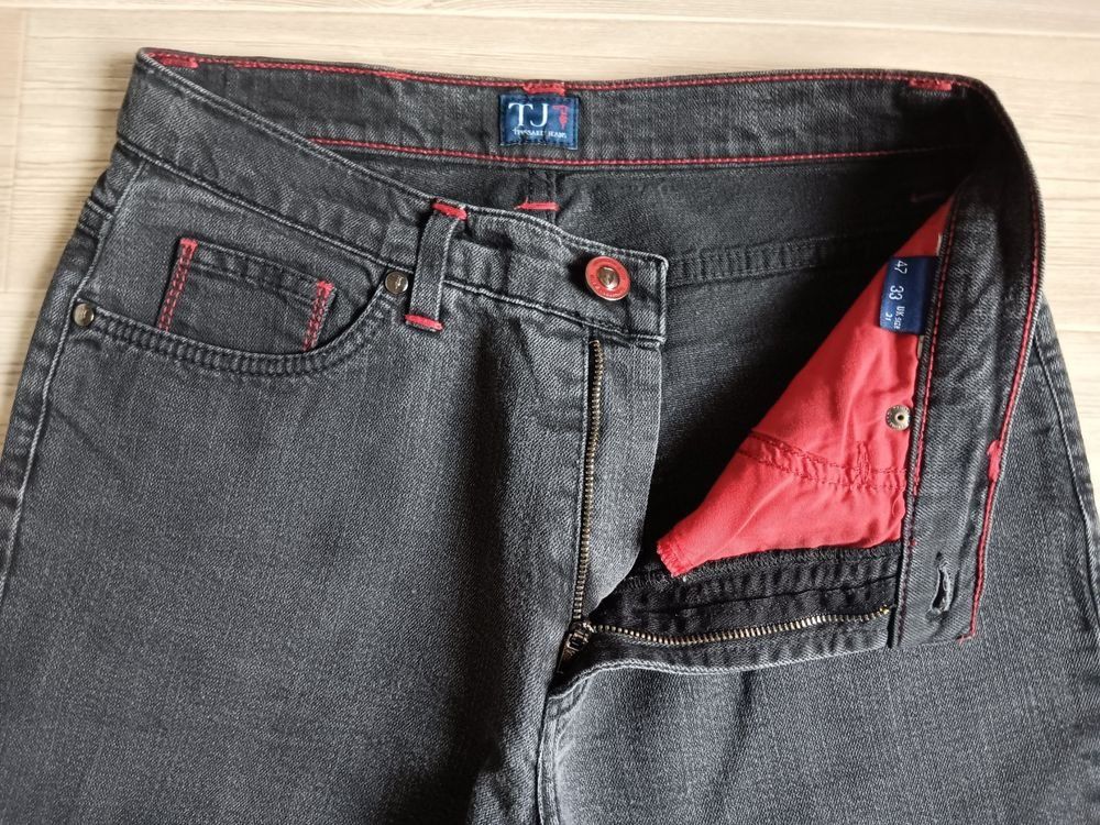 Trussardi Jeans: TRUSSARDI JEANS    Taille/Grosse W 31  ....... – Usato da Cossonay-ville venduto da Super-Price-Quality 2