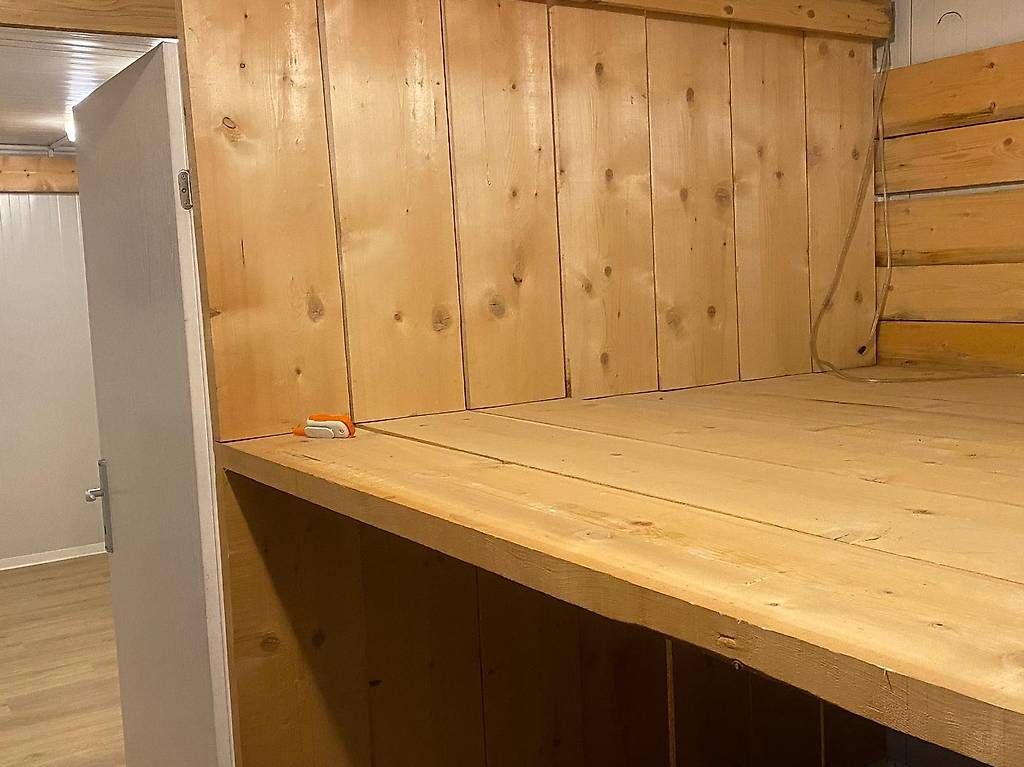 Baucontainer: Baucontainer Büro und Schlafraum – Gebraucht aus Turtmann von FreiHausBau 3
