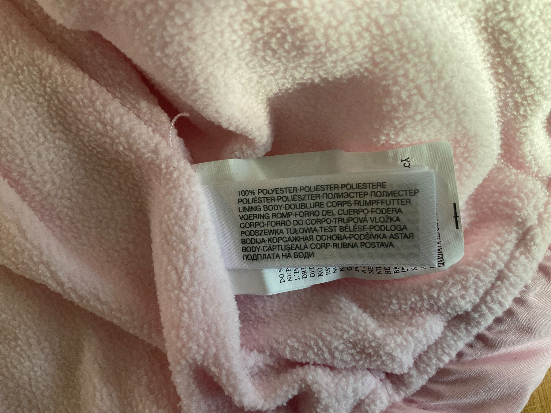 Lotti & Set di vestiti: Winterjacke Gr. 86 mit Hello Kitty Schal – Usato da Winterthur venduto da aionila 4