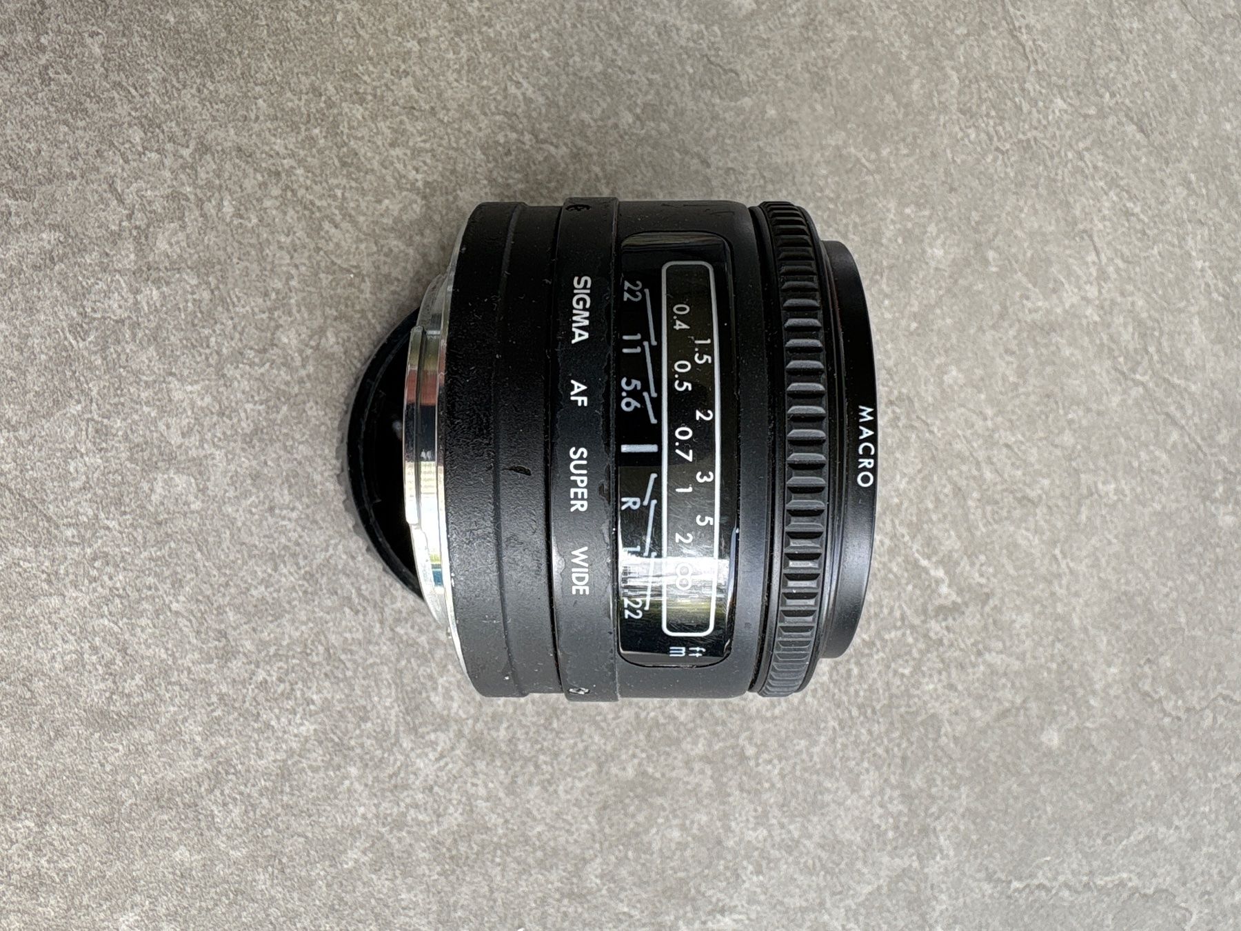 Sigma Obiettivi: Sigma Super-Wide II 24 mm 2.8 – Usato da Gossau SG venduto da Mae_Sche