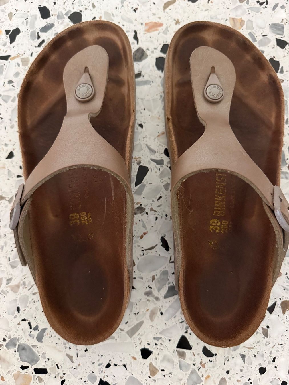 Scarpe da donna: Birkenstock Gizeh Gr 39 – Usato da Zürich venduto da bgg