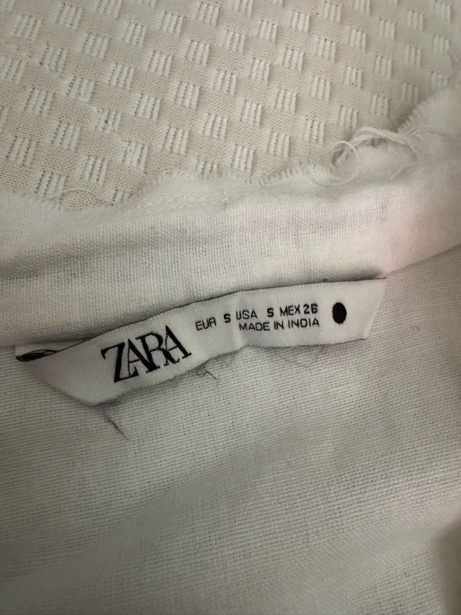 Zara Blusen: Zara White Embroidered Shirt, Size Small – Neu (gemäss Beschreibung) aus Jonen von alanwales 1