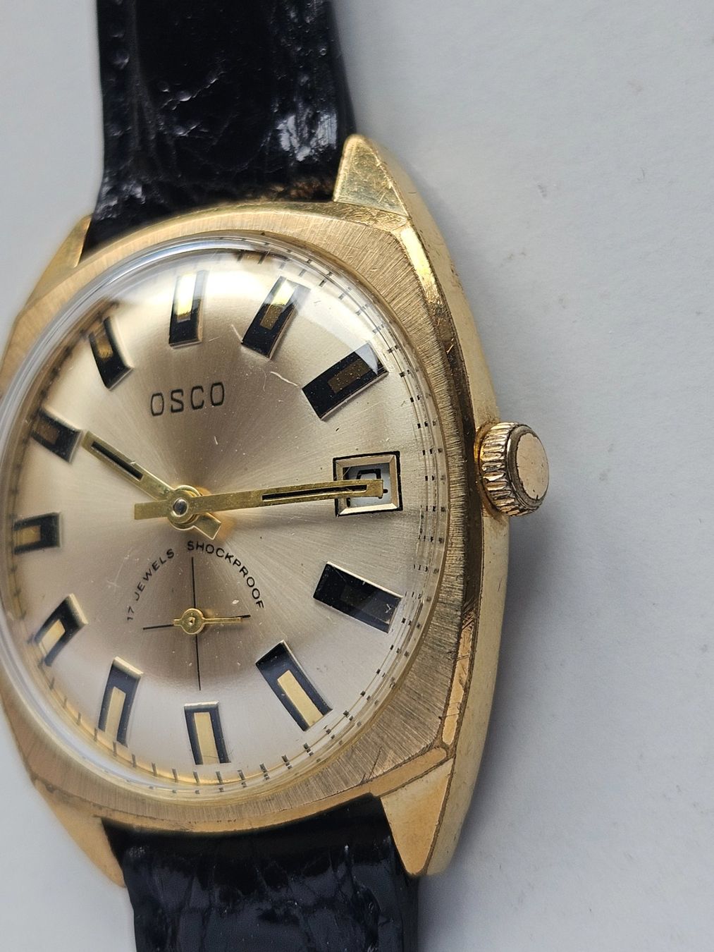 Orologi: 422 Osco dezentral Date – Usato da Berikon venduto da mmm21 2