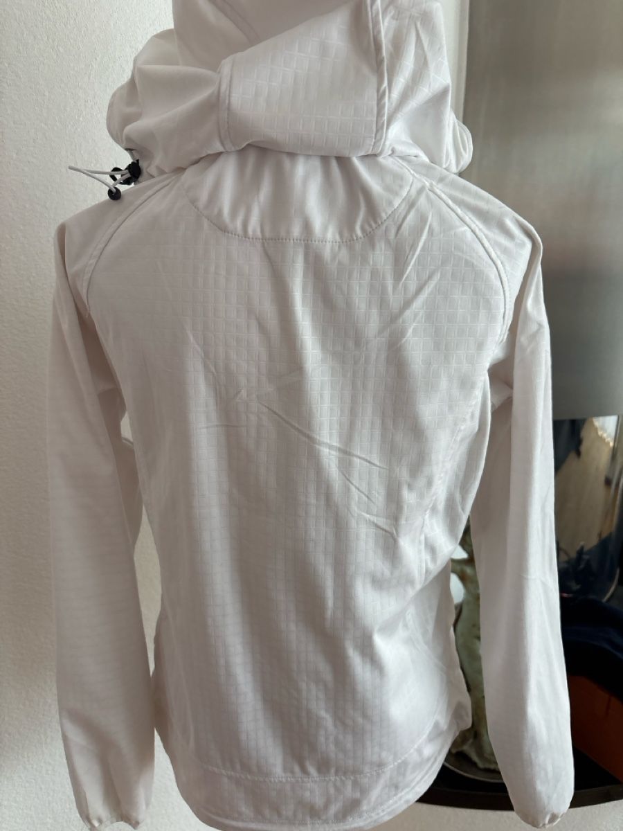 Giacche: AK Windjacke Gr 34/36 – Usato da Embrach venduto da Dmoney 2