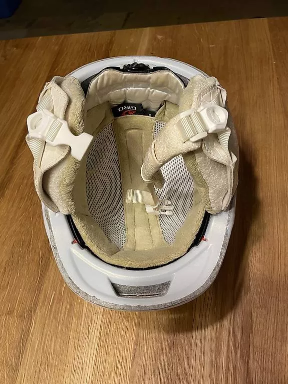Helme: Skihelm Damen  – Gebraucht aus Lamboing von Sudaliso4 3
