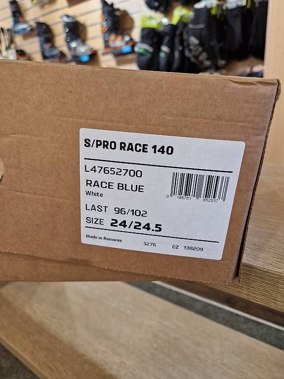 Scarpe da uomo: Chaussures de ski SALOMON – Usato da Epalinges venduto da Coronetpeak 1
