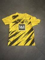 BVB Trikot mit Unterschriften