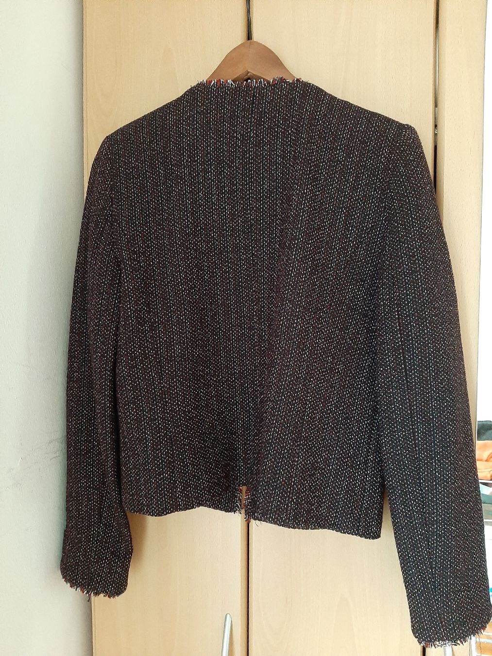 Nafnaf Jacken: NAFNAF Veste tweed rouge noir – Neu (gemäss Beschreibung) aus Lausanne von del_tpq5 3