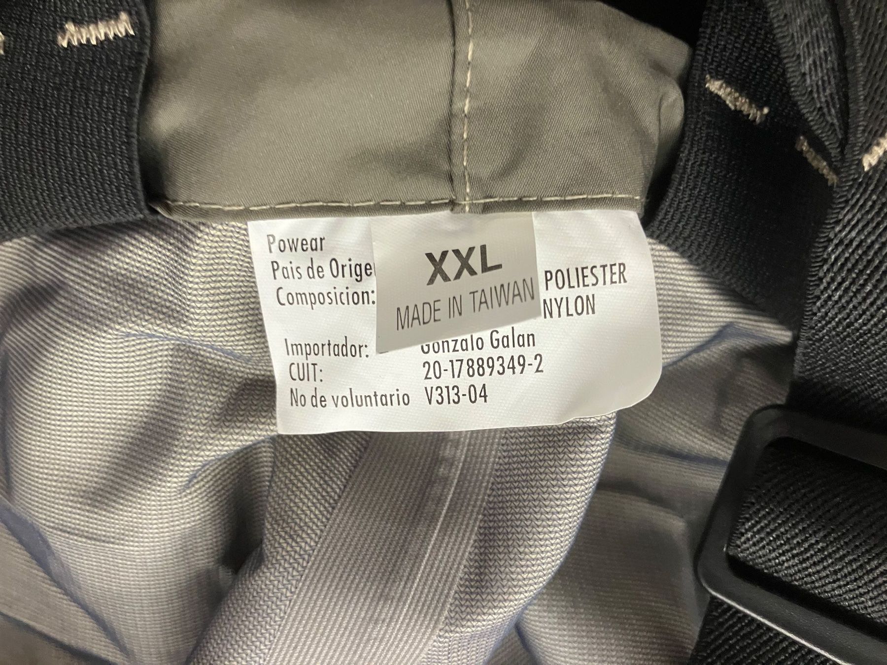 Completi: XXL Watanzug/Fischerhose – Usato da Dübendorf venduto da sdbu-frappant 1