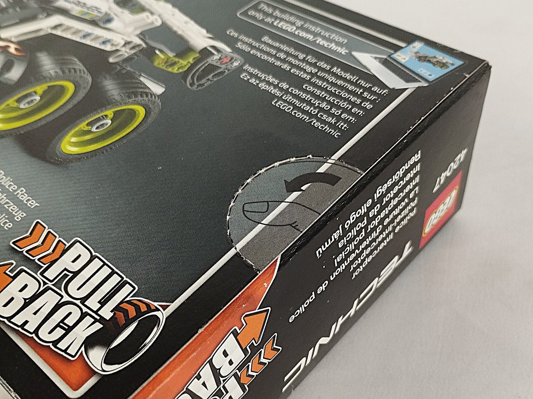 Lego Baukästen: LEGO Technic Police Interceptor - 42047 – Neu und originalverpackt aus Schübelbach von Restwert_Schubelbach 3