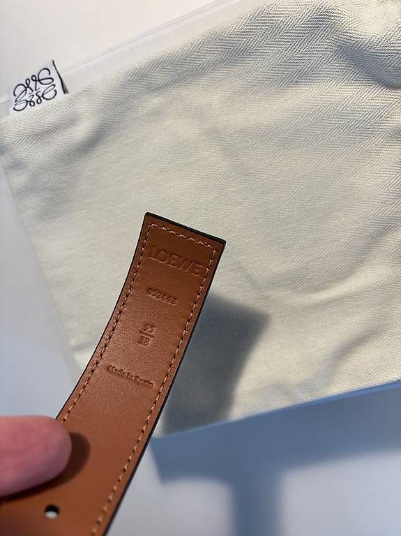 Cinture: LOEWE Anagram Ledergürtel – Usato da Zürich venduto da m.herranz 4