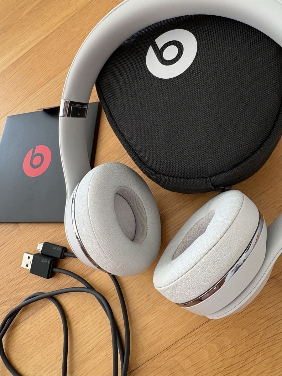 Beats Casques audio: Beats On-Ear Solo3 Wireless Kopfhörer – Neuf (Voir description) à Staufen par pat_c7tc 1