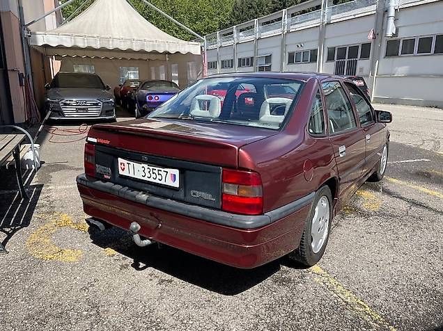 Opel Automobili: Opel Vectra A 2000 16v - Digital Tacho – Usato da Agno venduto da SimonCar 4