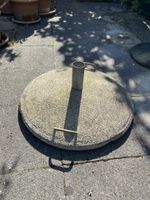 Schirmständer Betonsockel