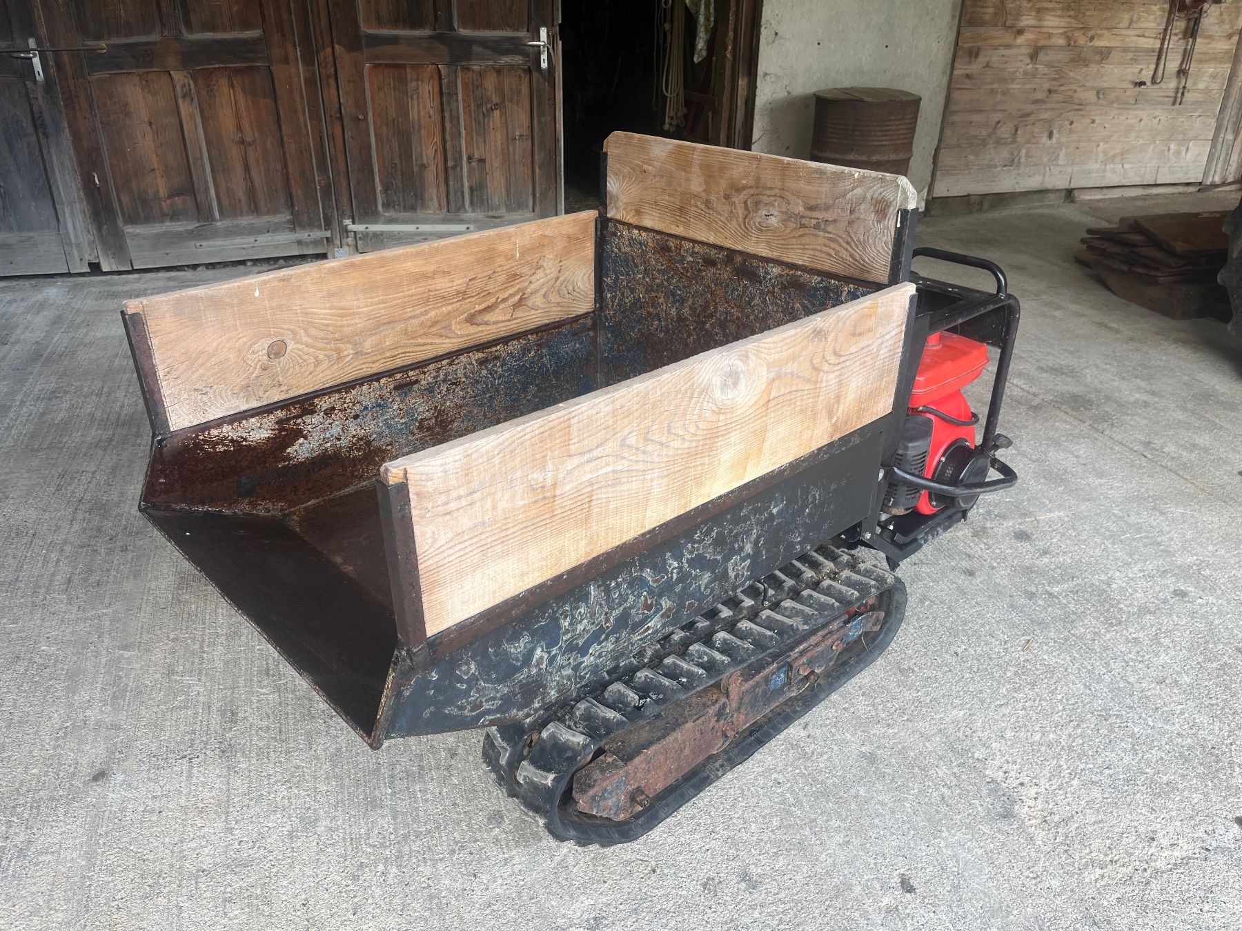 Hutter Tutte le macchine: Raupentransporter Hutter Huki – Usato da Grund b. Gstaad venduto da stafluegrund 1