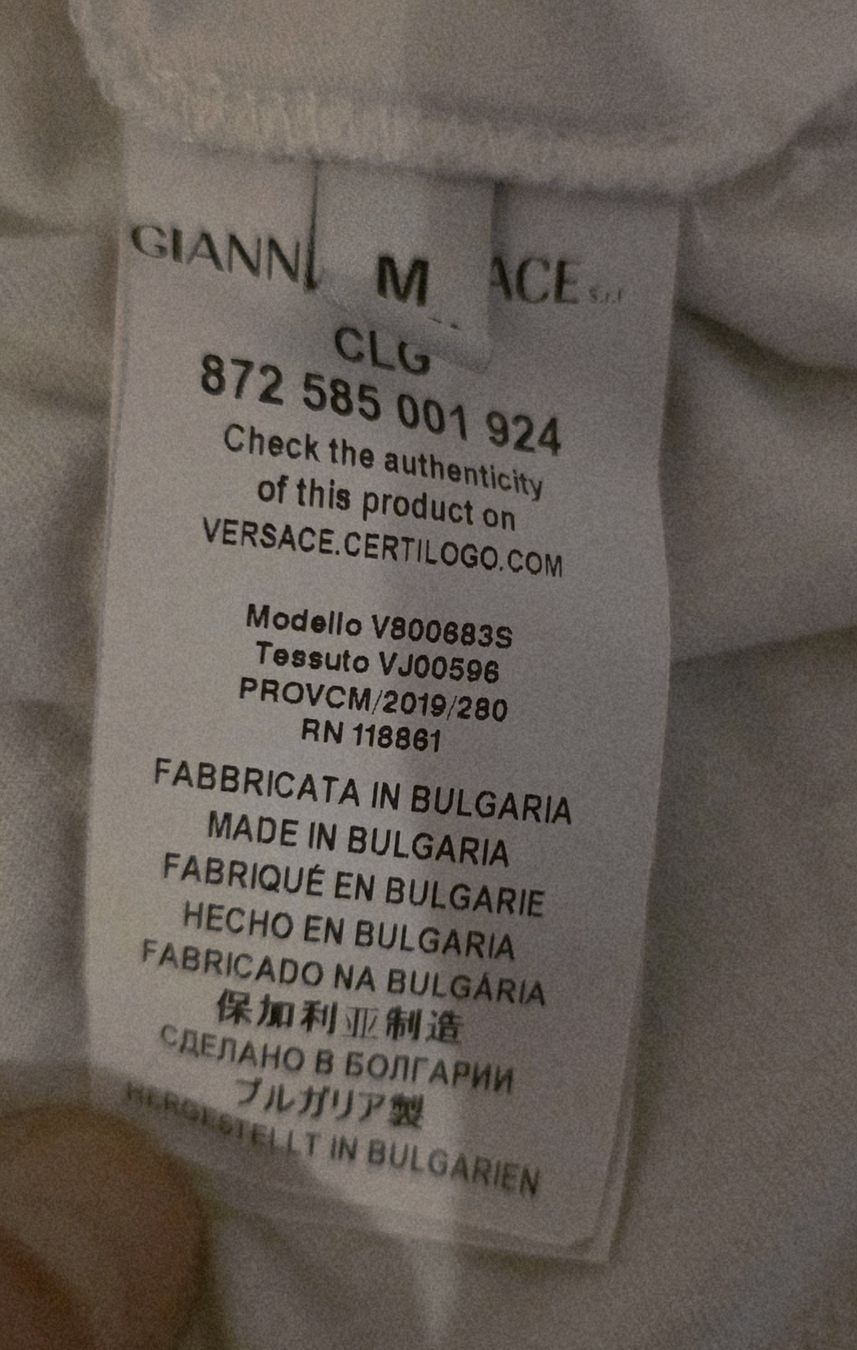 Versace T-shirt: Tshirt versace weiss Gr.M orginal – Usato da wetzikon venduto da Bestedienste 2