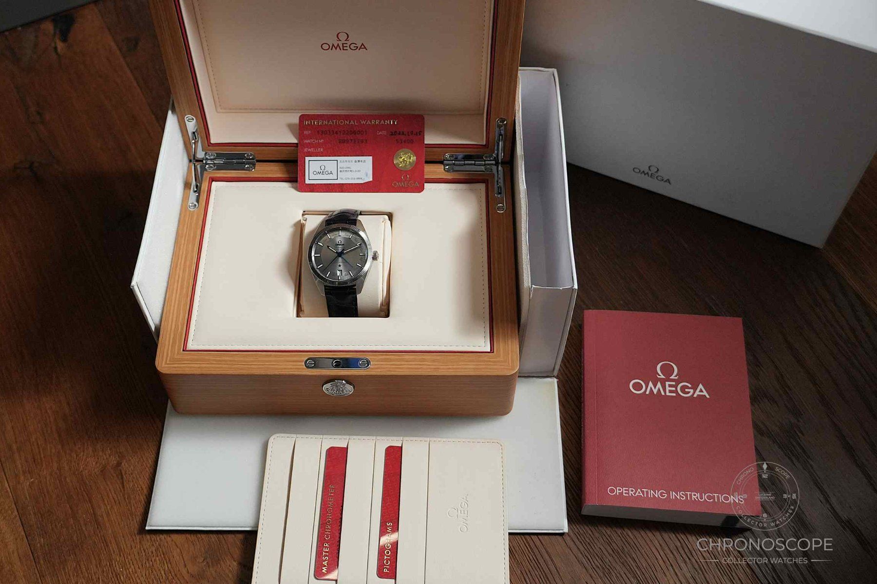 Orologi: Omega Constellation Globemaster Annual Calendar, full set – Usato da Luzern venduto da ChronoScope6004 7