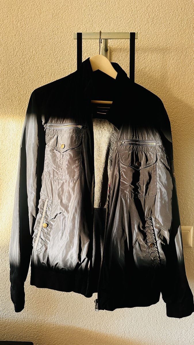 Tommy Hilfiger Giacche: Tommy Hilfiger Übergangsjacke Navy Gr. L – Usato da Winterthur venduto da sve_m6xj