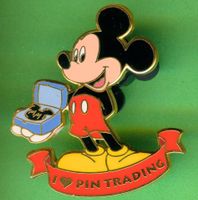 DISNEY  Mickey  PIN TRADING