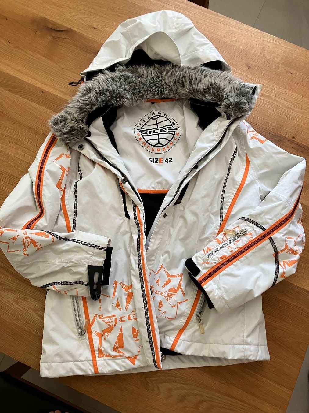 Vestes: Skijacke ICE, Gr. 42 – D'occasion à Brütten par Baghini