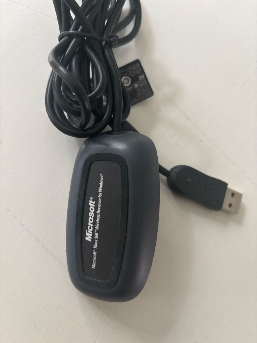 Laufwerke & Adapter: Microsoft Xbox 360 Wireless Receiver für PC – Gebraucht aus Zürich von dsc_py62 1