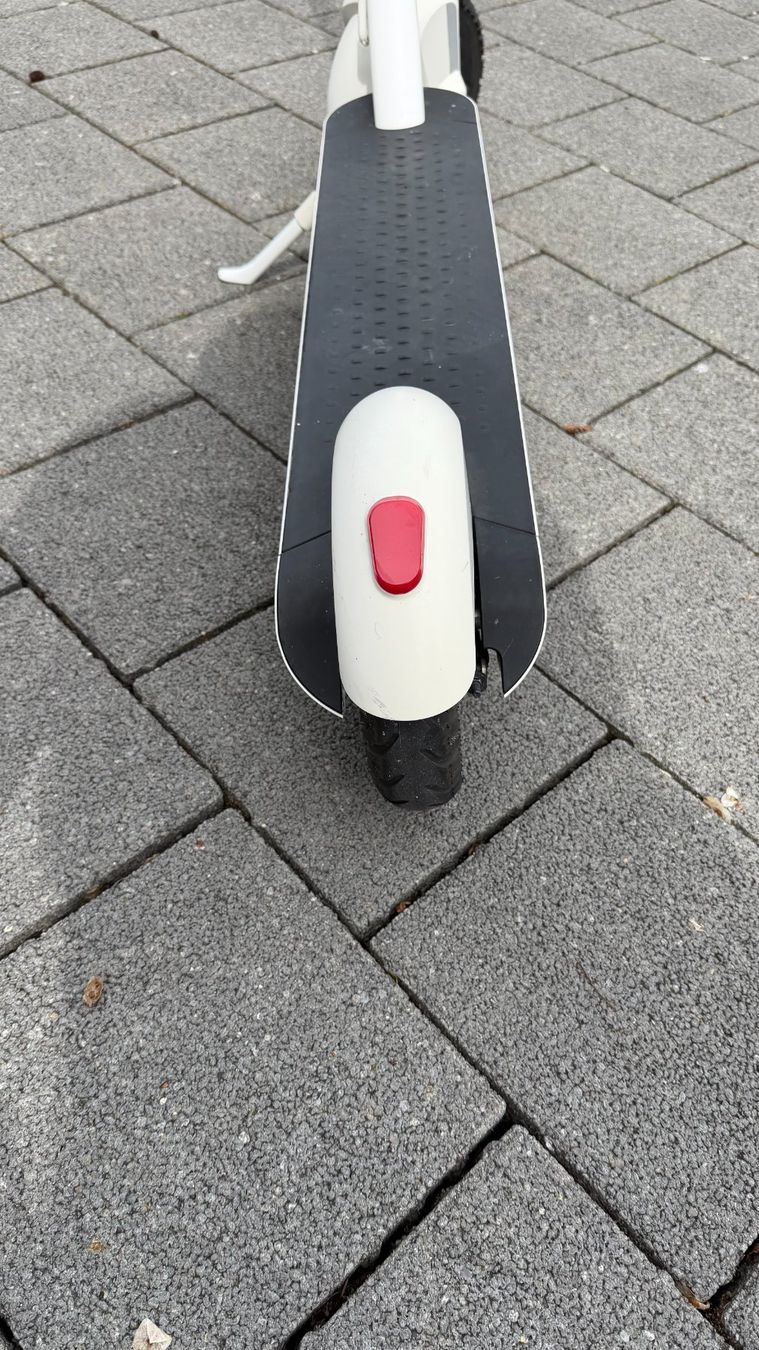 Kickboard: Bird One E-Scooter – Usato da Büron venduto da Paba 2