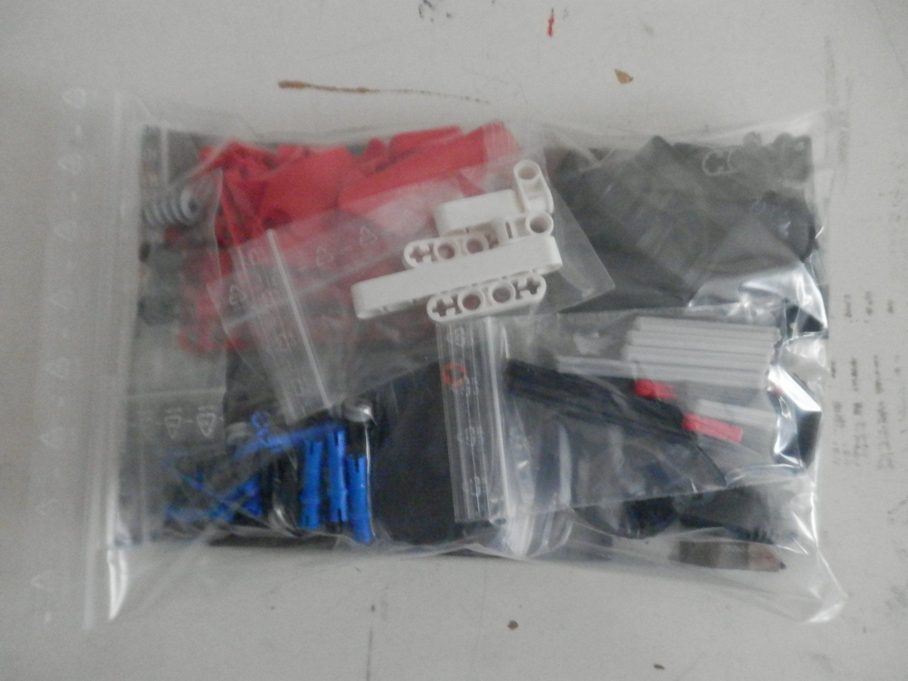 Lego Giocattoli: LEGO Technic 42011 Race Car TOP Zustand – Usato da Alpnach-Dorf venduto da FUEL70 1