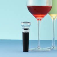 Vakuum Weinverschluss & auslaufsicherer Weinausgießer