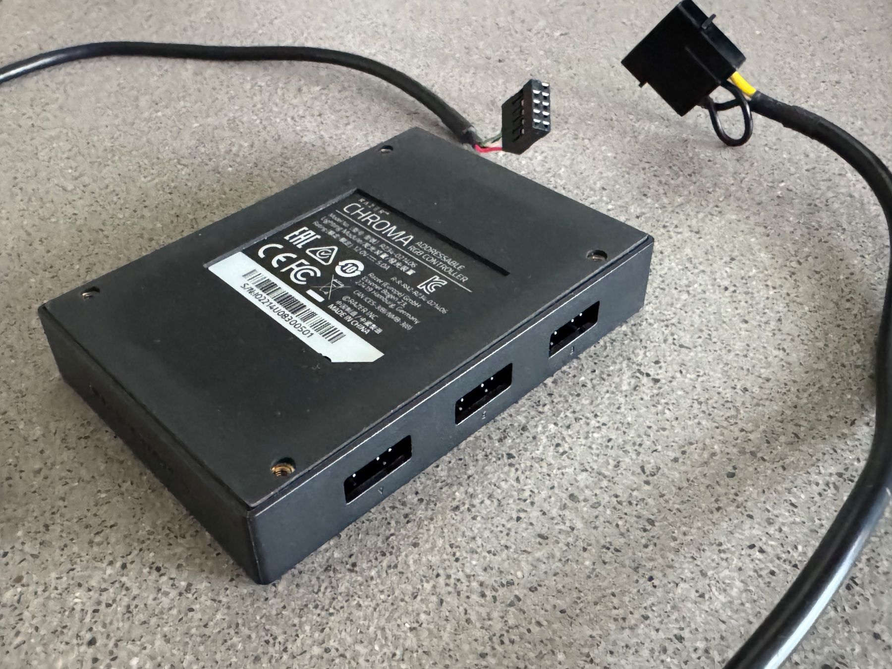 Razer Custodie: Razer Addressable RGB Controller ARGB – Usato da Luzern venduto da DarthYodus 2