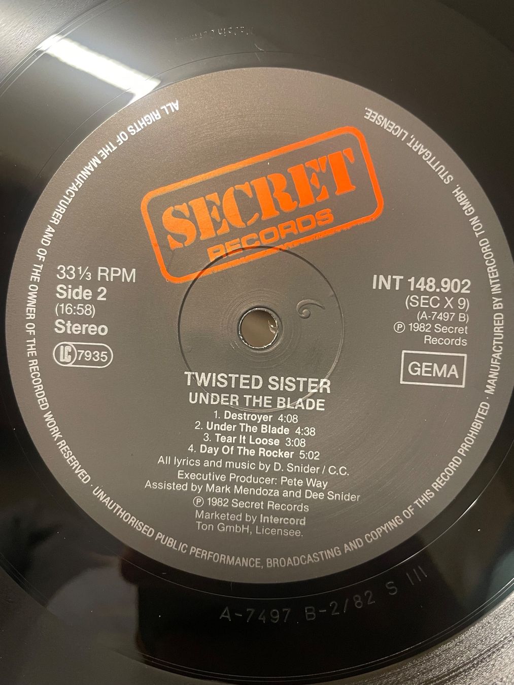 Dischi in vinile: Twisted Sister LP - Under The Blade – Usato da Winterthur venduto da Tumko-Vinyl 2