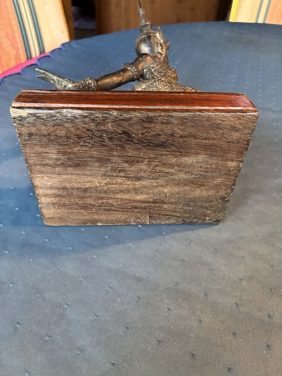 Figuren: Grosse Bronzeskulptur asiatisch  – Gebraucht aus Dornach von Rosengarten 6