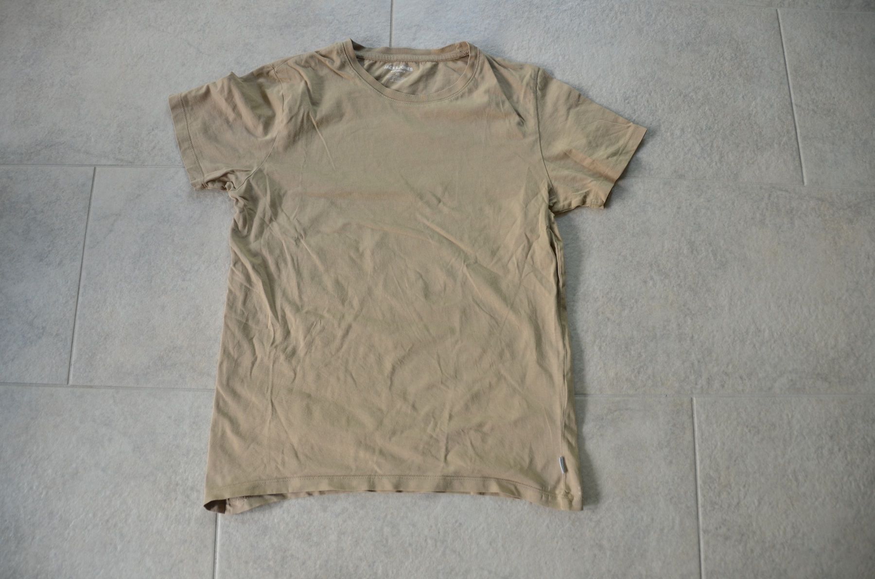 Jack & Jones T-Shirts: T-Shirt Grösse XS Jack & Jones Essentials beige – Gebraucht aus Schleinikon von kissa07