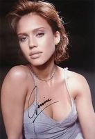 Original Autogramm von JESSICA ALBA auf Großfoto