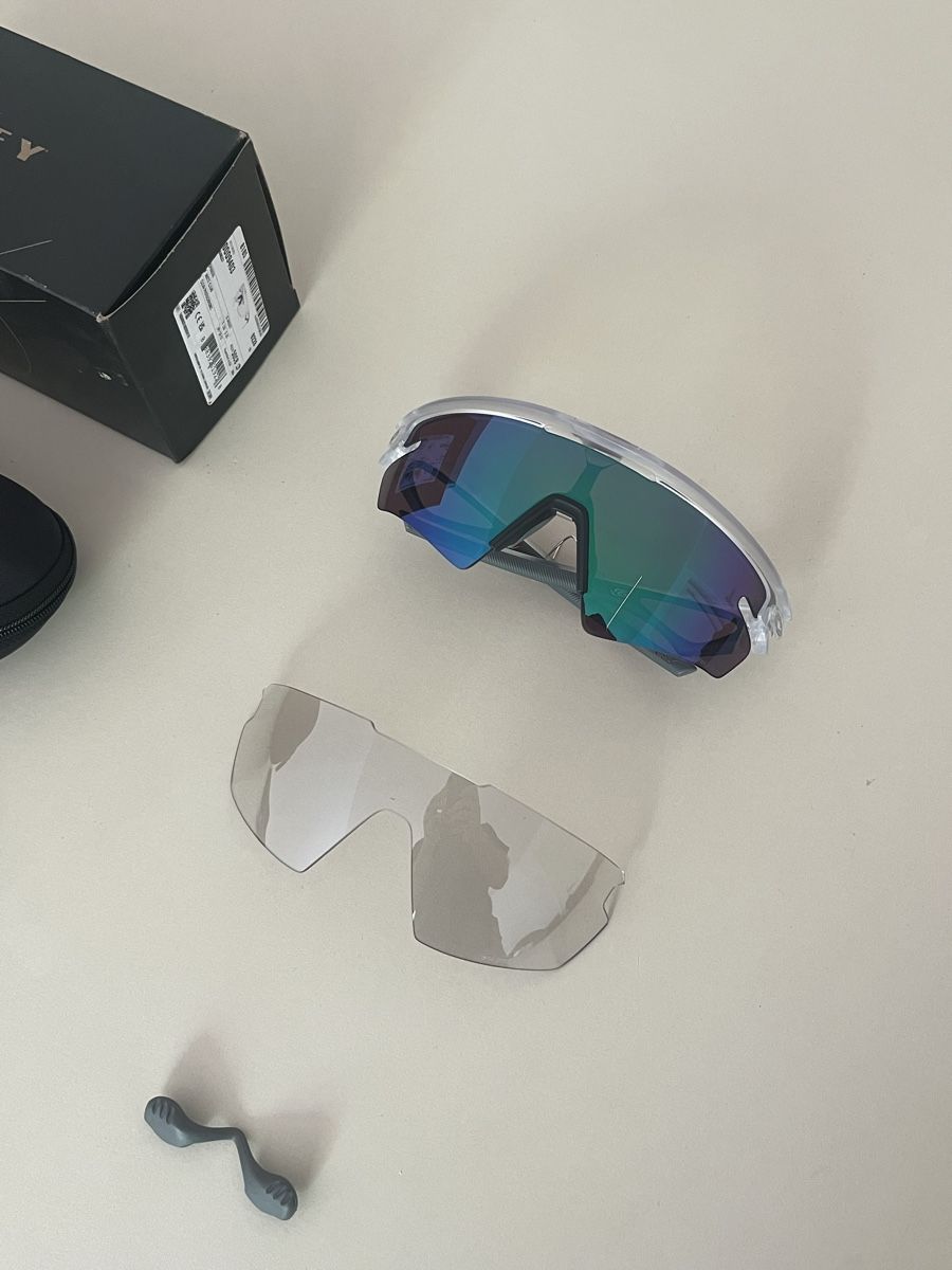 Oakley Lunettes & Verres: Oakley Sphaera mit zwei Gläsern – Neuf avec emballage d'origine à Zürich par joric96