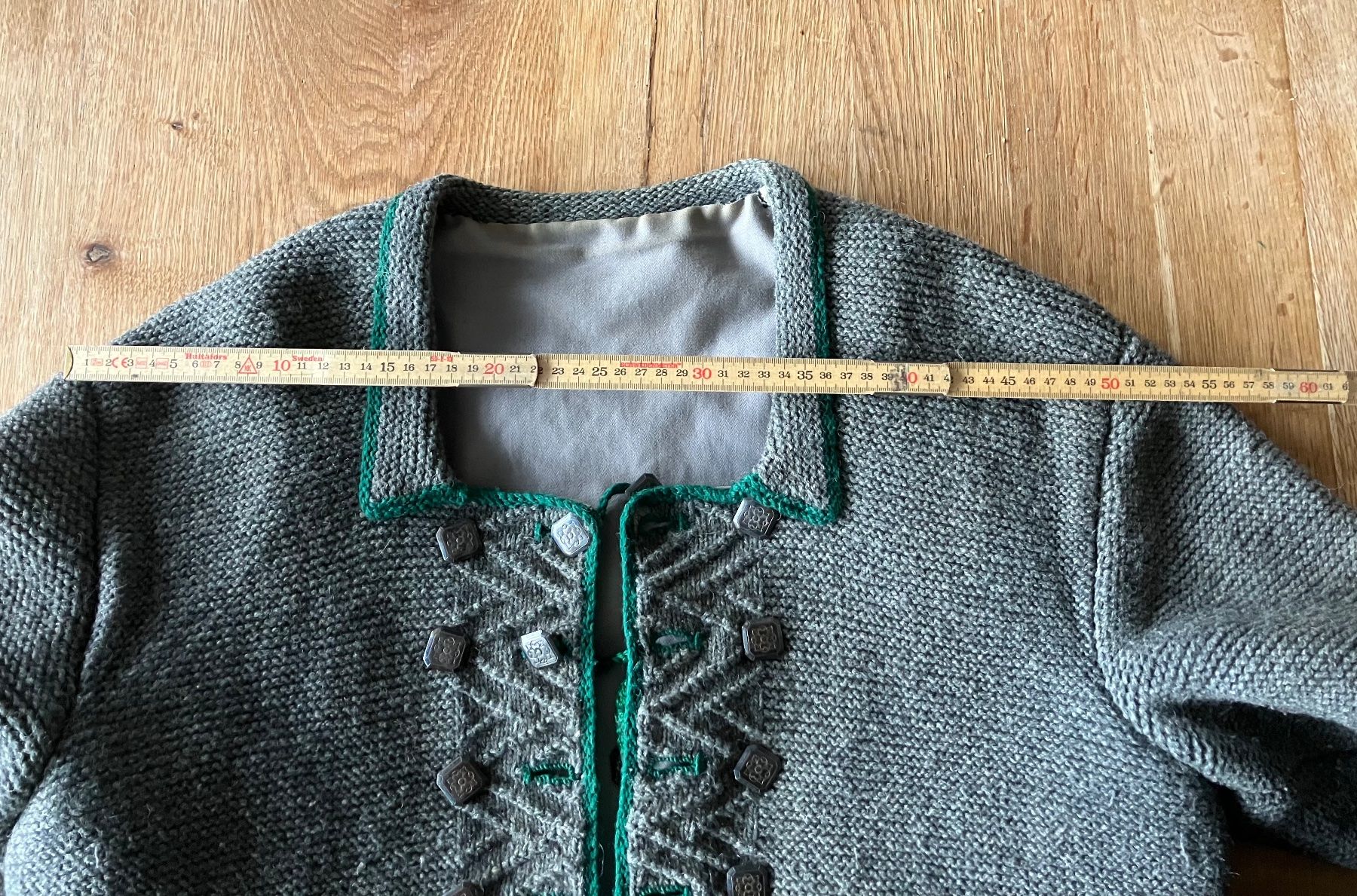 Pullover & Sweatshirts: Toggenburger Tracht Strickjacke Silberknöpfe – Gebraucht aus Waldstatt von breitaxt 3