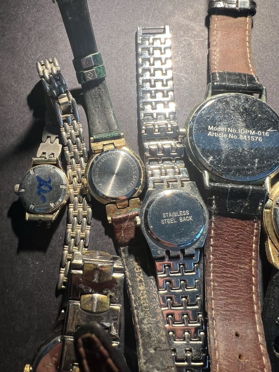 Orologi: Uhren für Bastler – Usato da Laufen venduto da groove60 6
