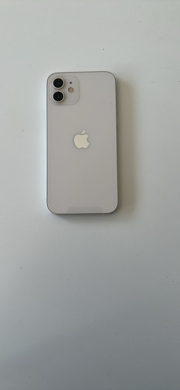Apple Handys / Smartphones: Apple iPhone 12 64GB Weiss – Gebraucht aus St.Gallen von kaufdeinhandy 1