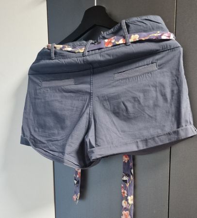 Sommer Paquete-Shorts   Grösse 36 -