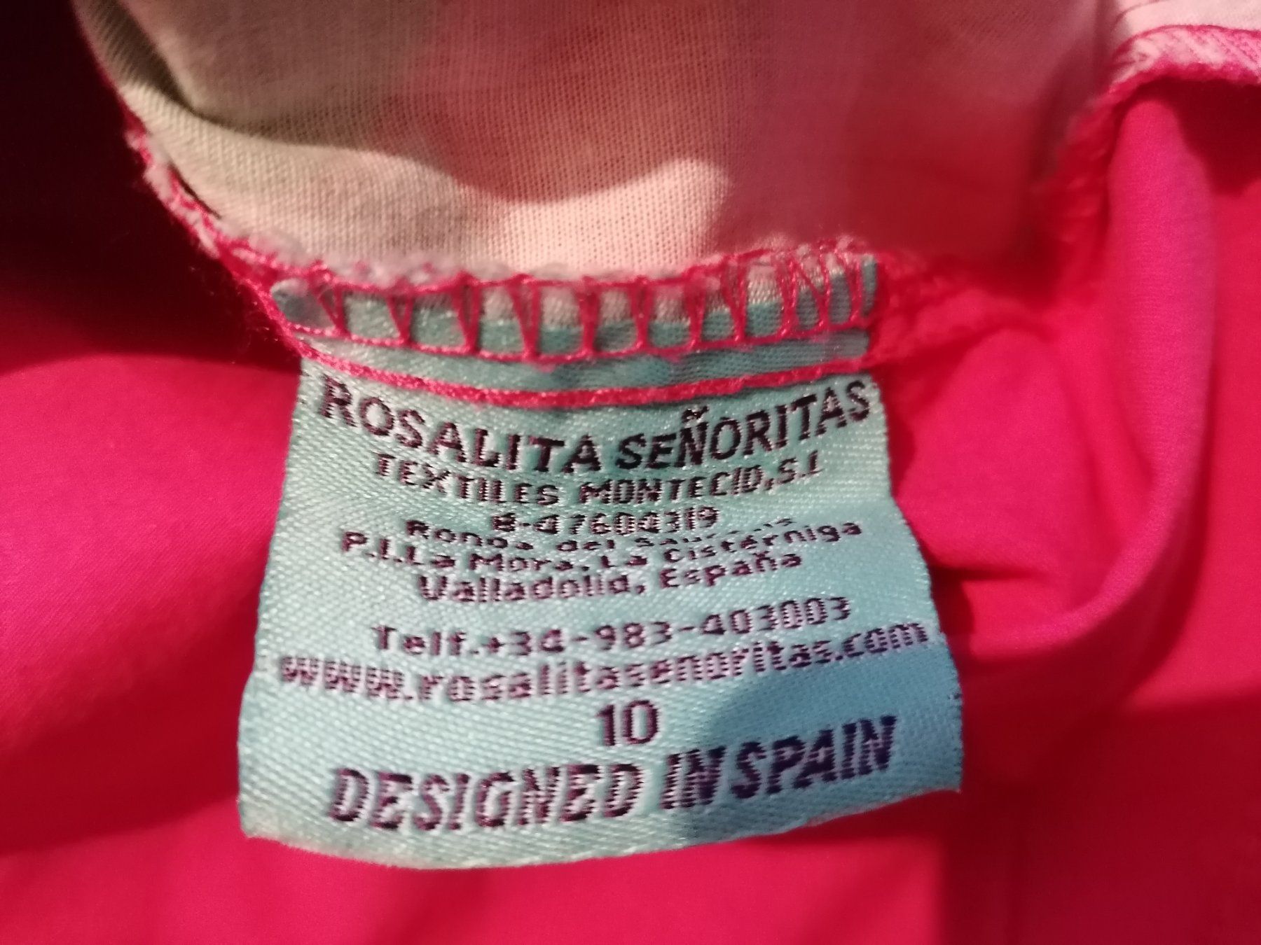 Vestiti & Gonne: Robe multicolore et originale avec cheval 🐎taille 10 ans – Usato da Le Mont-Pèlerin venduto da dundun1 5