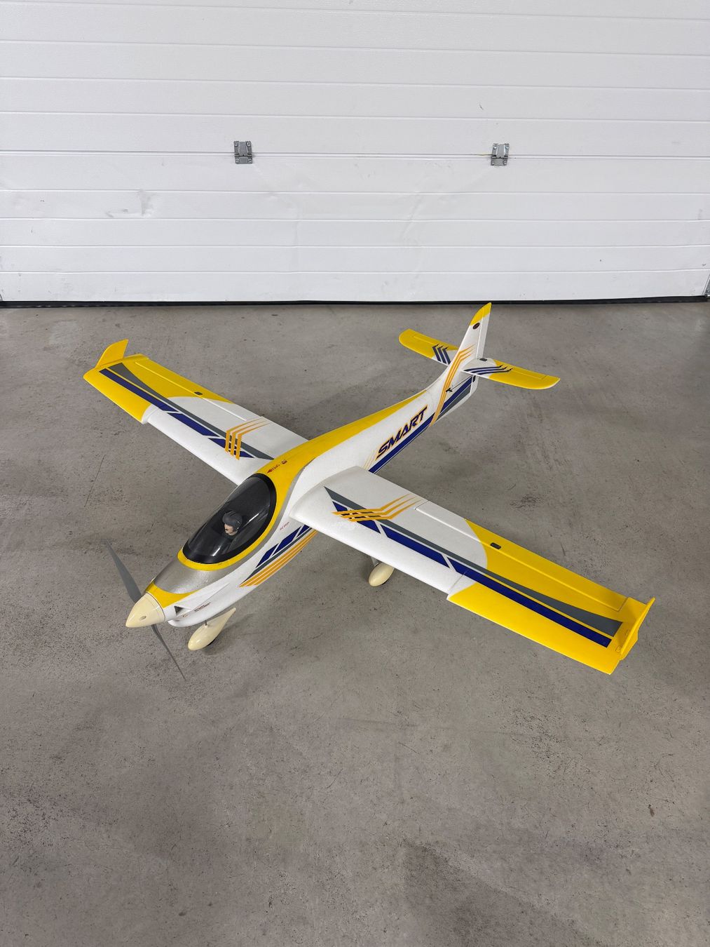 RC Modellbau: 4 RC-Modellflugzeuge: E-flite Yak 54, Dynam Smart, Multiplex – Gebraucht aus Zullwil von eliapuch 8