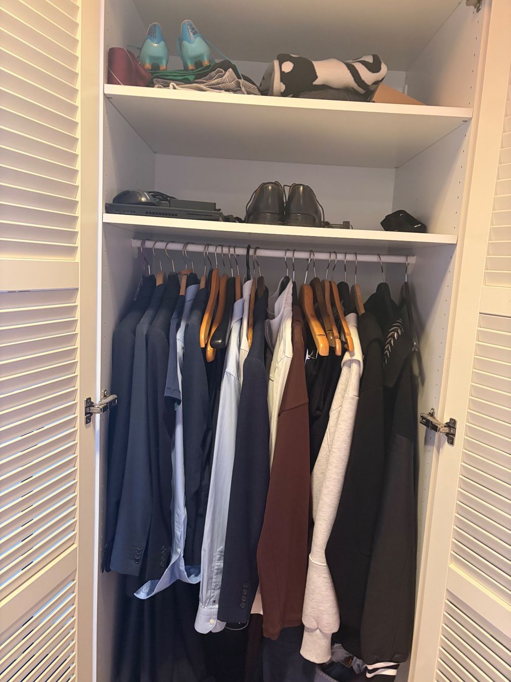 Ikea Armadi: Kleiderschrank – Usato da Freidorf TG venduto da ibipatria 2