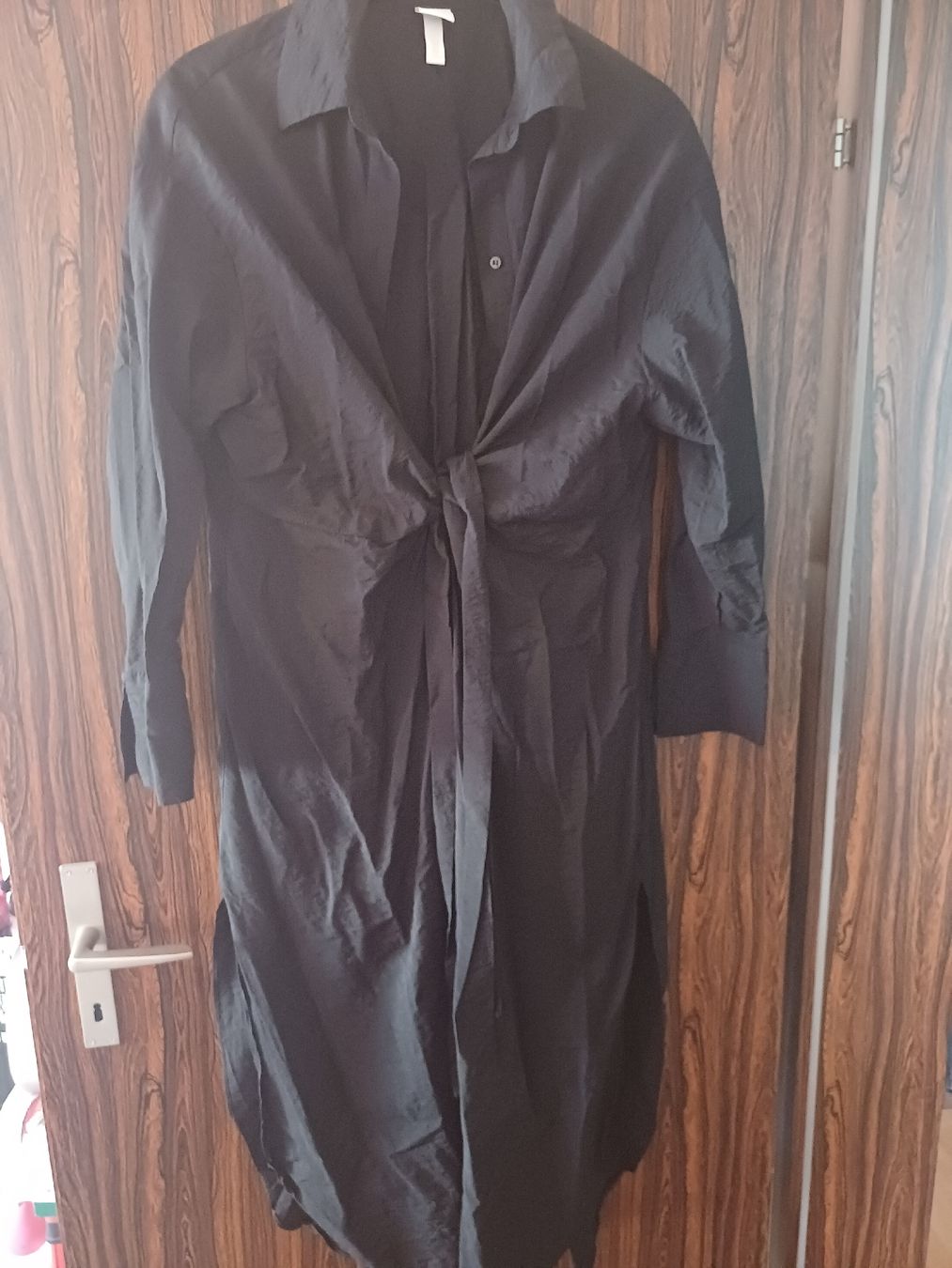 H&M Vestiti: H&M schwarzes Hemdblusenkleid Gr. M  – Usato da Ostermundigen venduto da Loulilou86