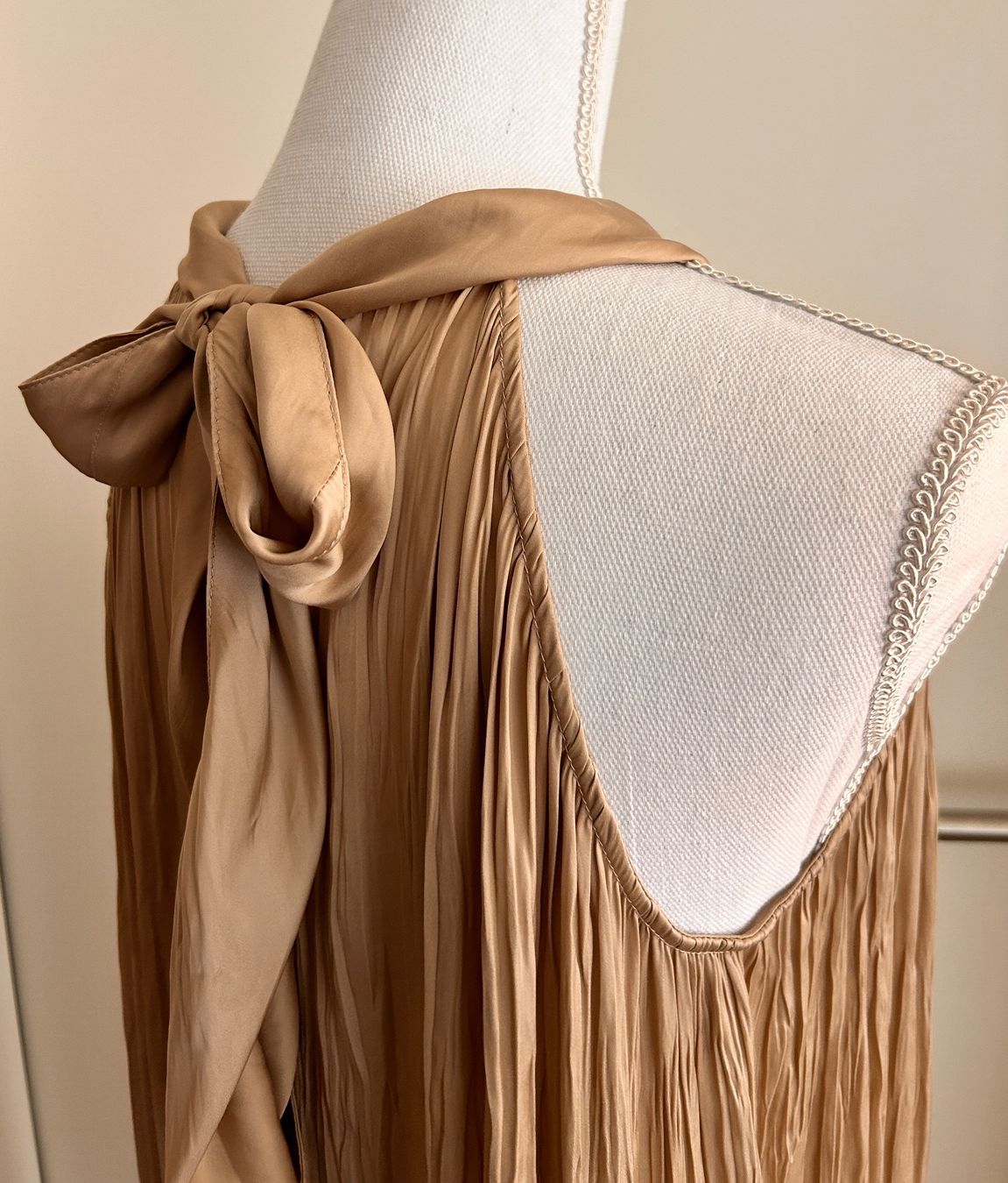 Strenesse Vestiti: Plisseekleid von STRENESSE, beige, Grösse 36 – Usato da Kreuzlingen venduto da peetzii 7