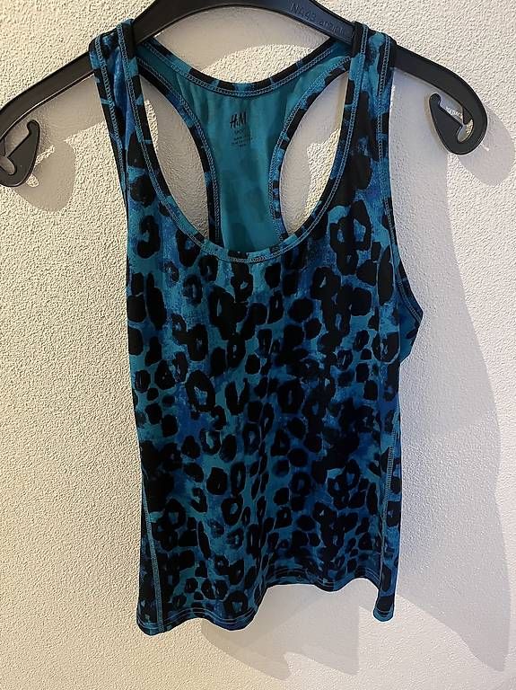 Top: H&M Sport tank top – Usato da Zürich venduto da mik_7hwr